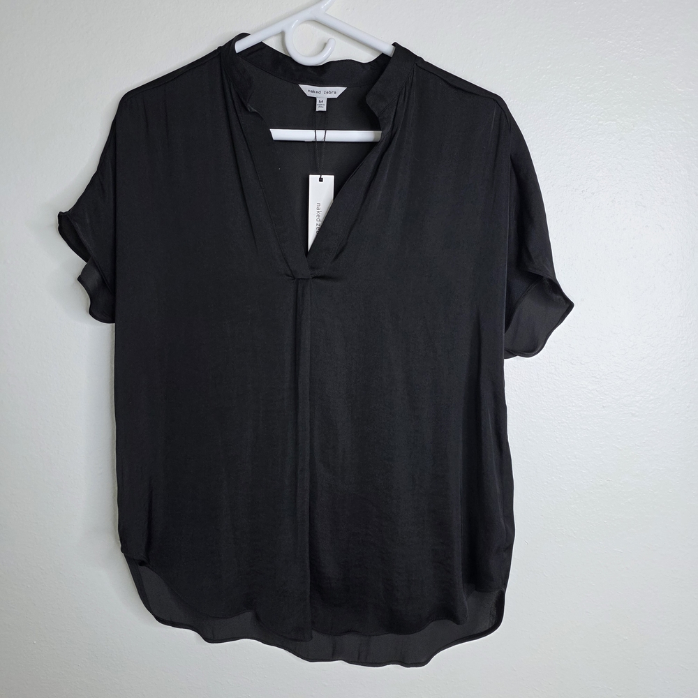 Naked Zebra Black V-Neck Blouse M - NWT Travel Friendly Quick Dry-capsule Piece